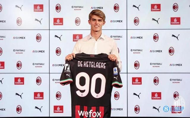 赛场上面临 赛场上面临