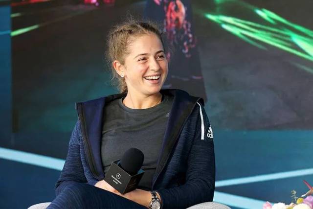 主教练突然 主教练突然