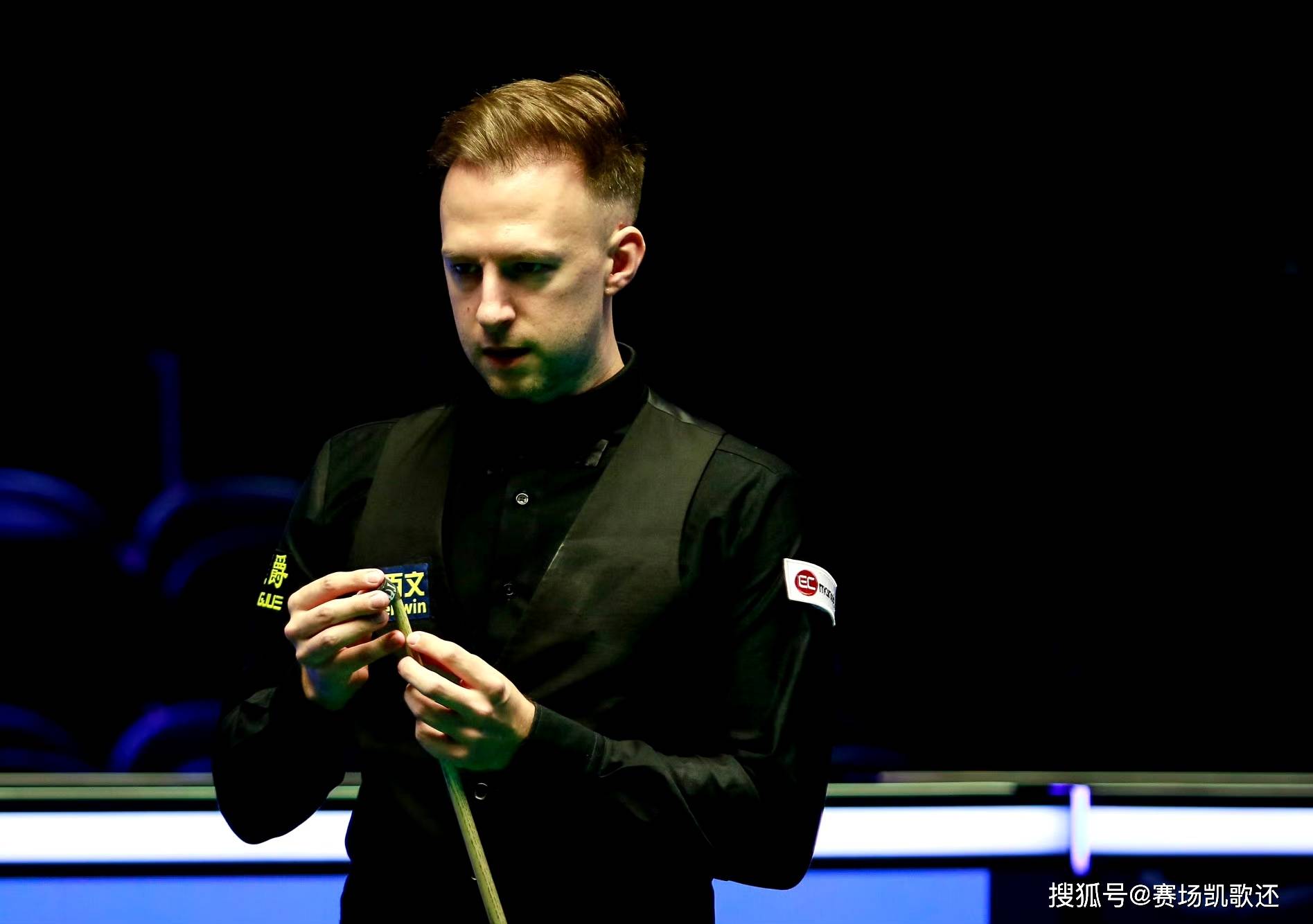 让德索勒接 让德索勒接