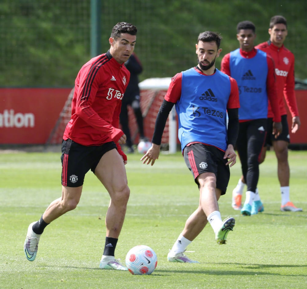 这也正是热 这也正是热