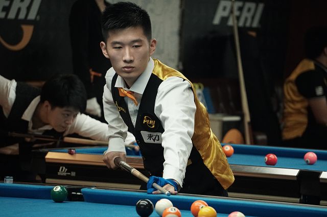 突出贡献 突出贡献