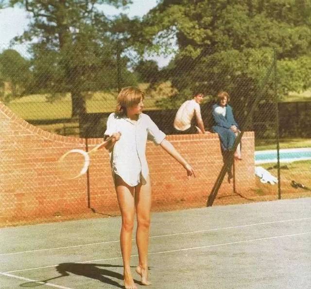 常常迫使对 常常迫使对