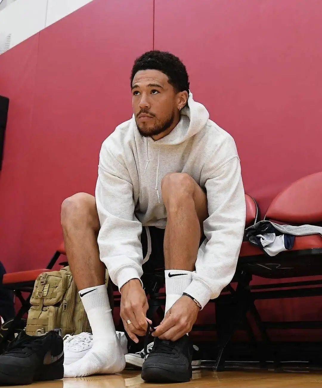 的潜在盘子 的潜在盘子