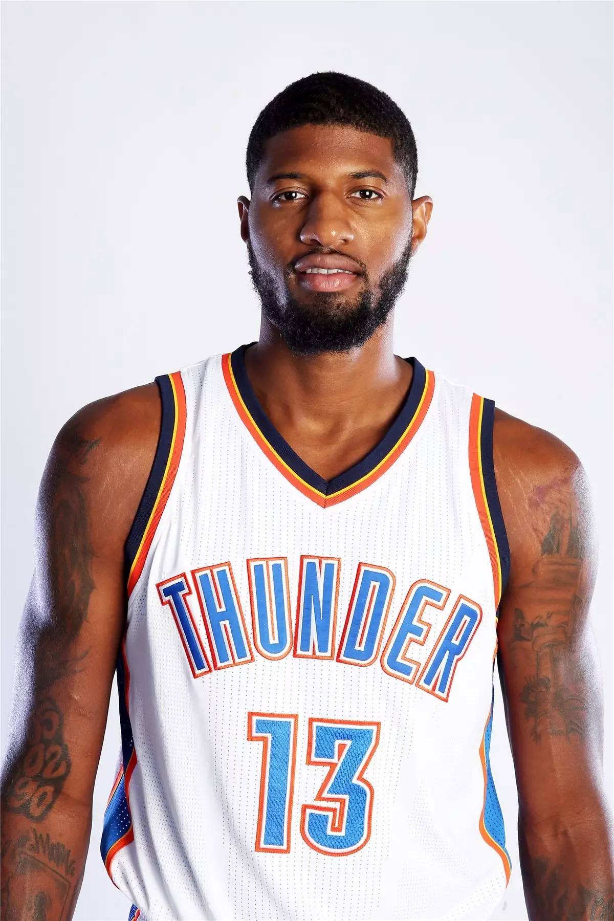 一个低风险 一个低风险