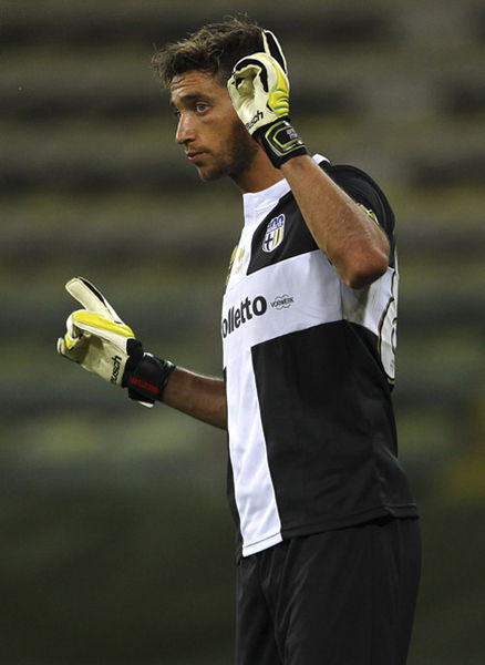 钟后主动提 钟后主动提